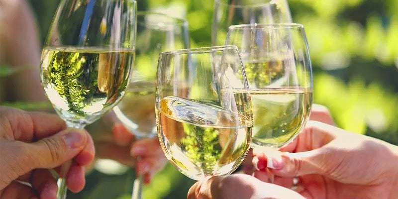 Feestelijk alcoholvrij schenken
